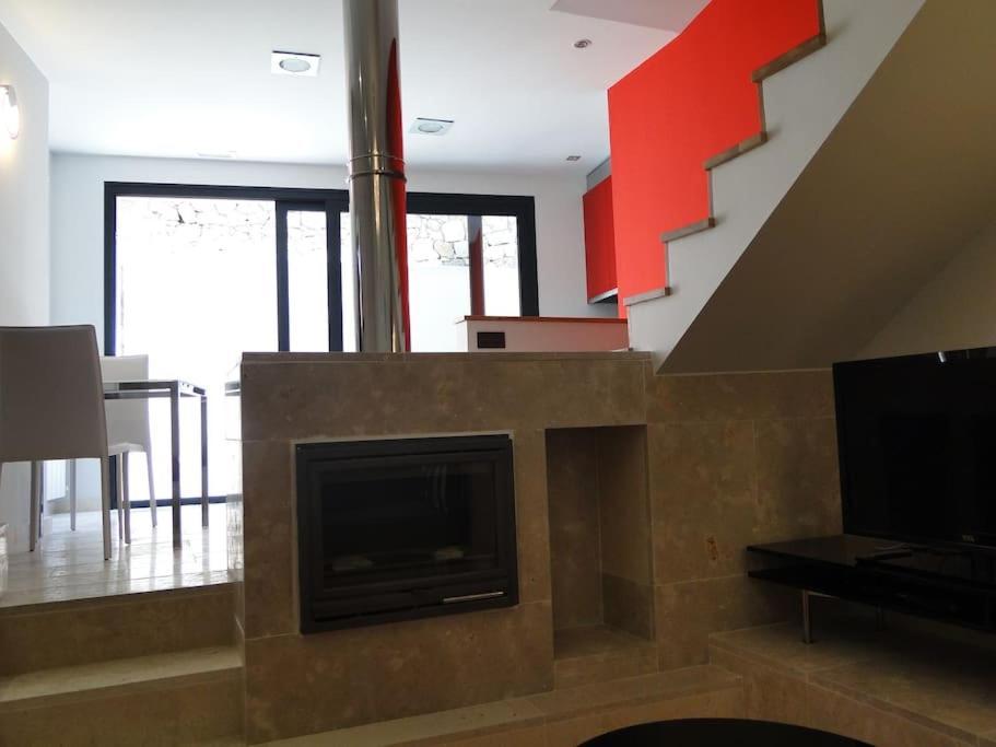 Los Puentes Casa Con Jacuzzi Para 2 Olmos de Penafiel Exterior photo